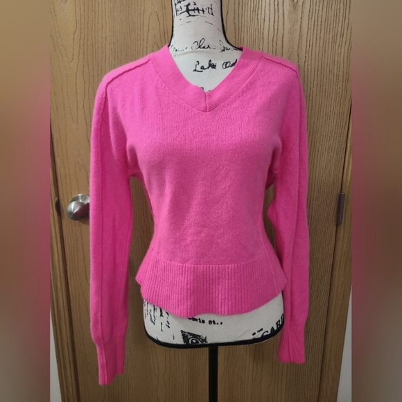Marc Cain Luxury Wool Cashmere Blend V-neck Candy Pink...